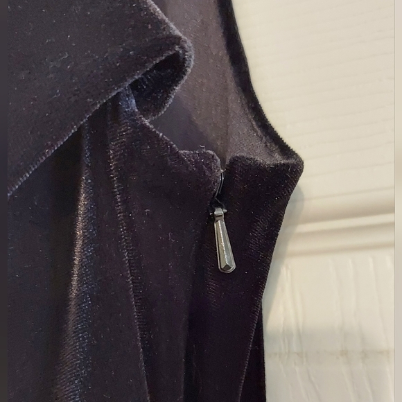 Evan Picone 6P Velour/Velvet Little Black Dress - Picture 3 of 4